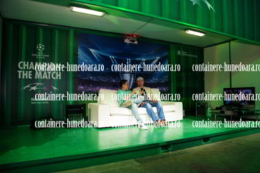 container locuit pret Hunedoara